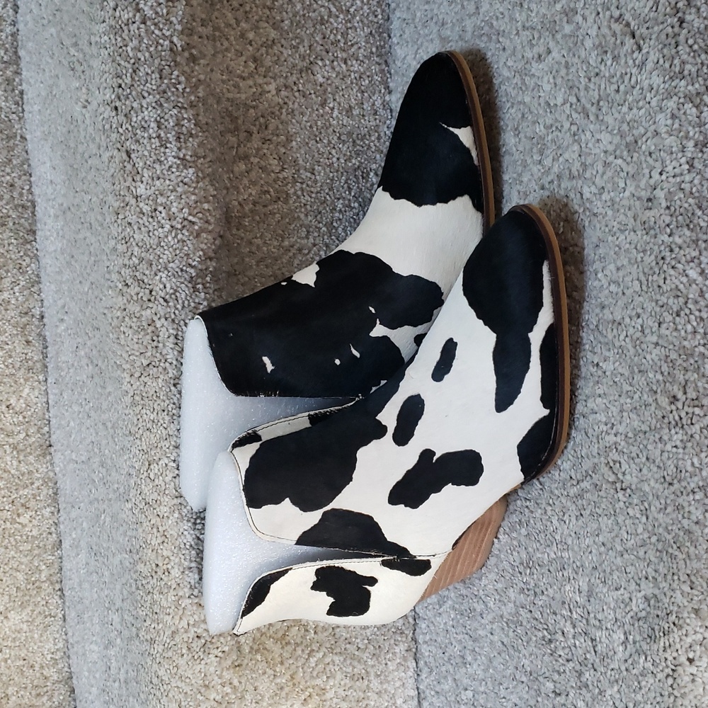Bessie cow print bootie corkys NIB Cowhide Womens 6,7,8,9 And 10